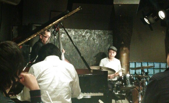 5/15 TRISPACE @ jazz inn LOVELY